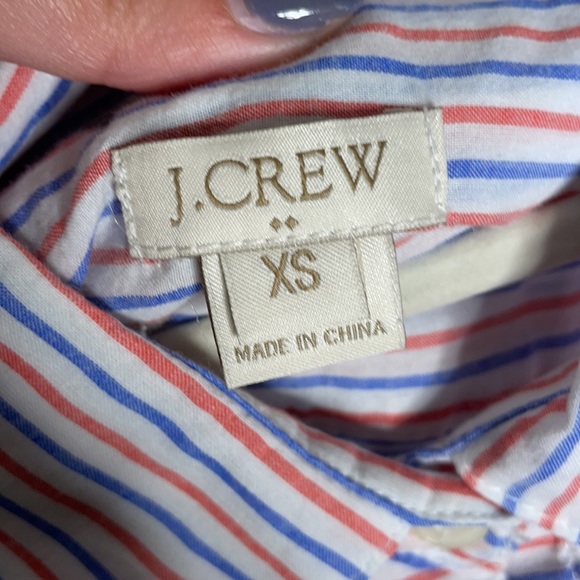 NWOT JCREW BUTTON DOWN. XS. - Picture 2 of 2